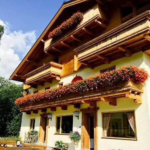 Enzian Bed & Breakfast