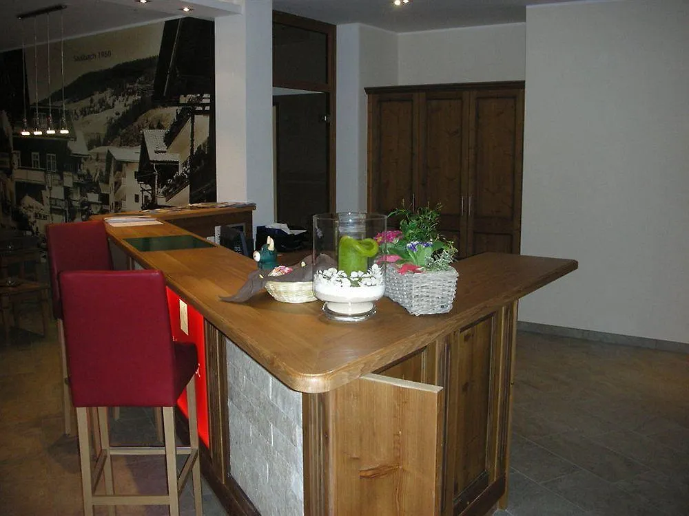 Hotel Herzblut Saalbach 4*, Saalbach-Hinterglemm