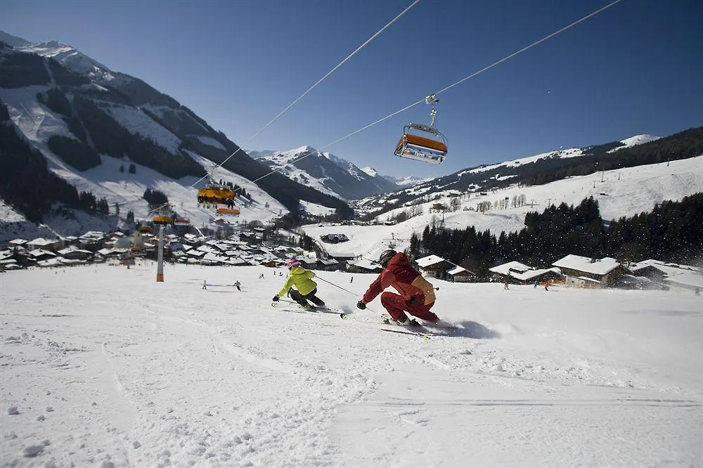 Hotel Herzblut Saalbach 4*, Saalbach-Hinterglemm Rakousko